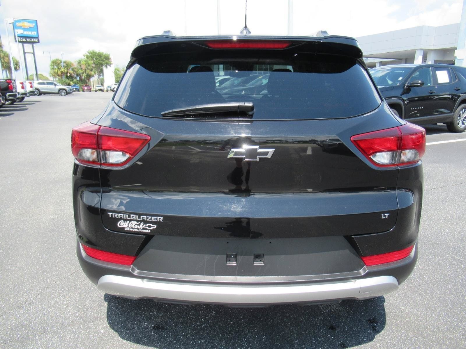 Used 2022 Chevrolet TrailBlazer LT FWD image 7