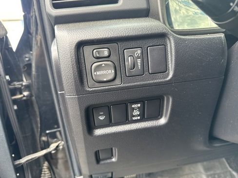 Used 2016 Toyota 4Runner Trail AWD/4WD image 13