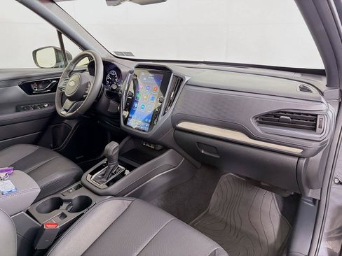 Used 2025 Subaru Forester Limited AWD/4WD image 32
