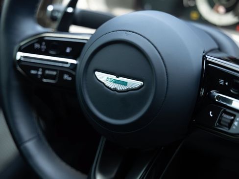 Used 2025 Aston Martin DBX 707 AWD/4WD image 14