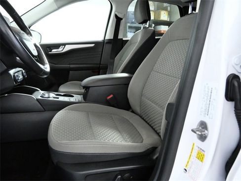 Certified 2021 Ford Escape SE w/ Convenience Package image 16