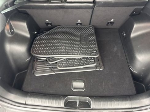 Used 2022 Jeep Cherokee Latitude image 25