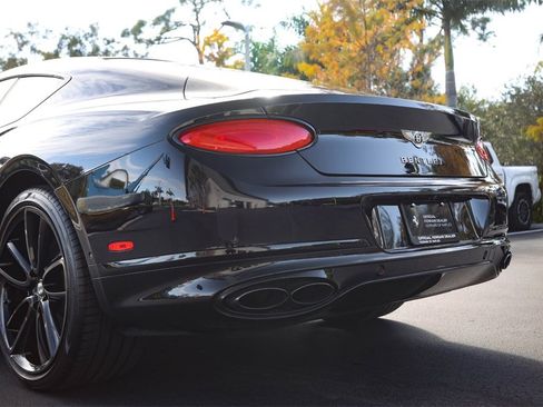 Used 2020 Bentley Continental GT V8 First Edition image 16