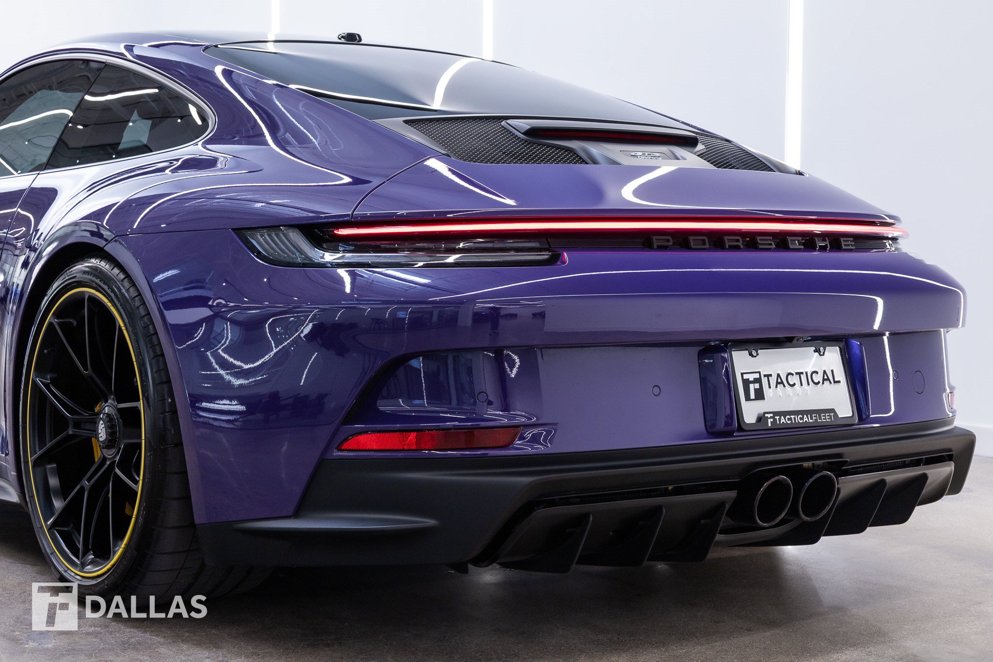 Used 2022 Porsche 911 GT3 RWD image 10