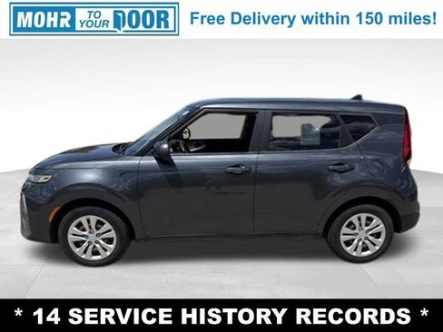 Used 2021 Kia Soul LX FWD image 2