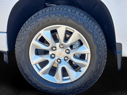 Used 2026 Chevrolet Silverado 1500 Custom image 19