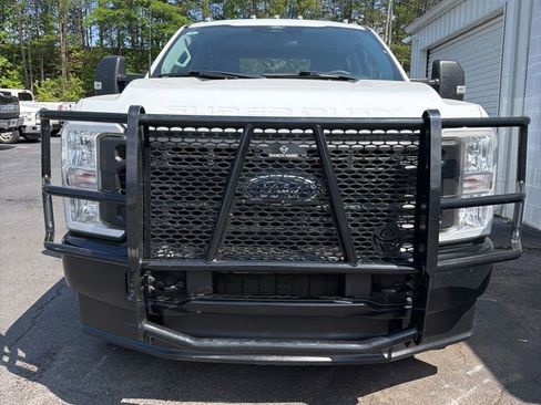 Used 2024 Ford F350 XL w/ XL Driver Assist Package AWD/4WD image 3