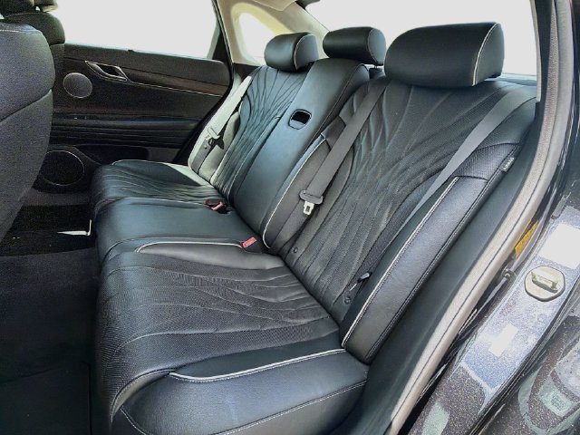 Used 2021 Genesis G80 2.5T w/ Prestige Package RWD image 21