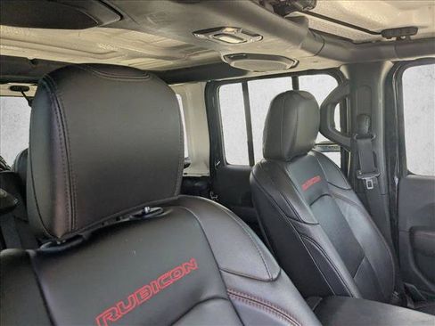 Used 2021 Jeep Wrangler Unlimited Rubicon AWD/4WD image 18