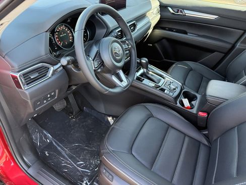 New 2025 MAZDA CX-5 AWD 2.5 S w/ Premium Plus Pkg image 17
