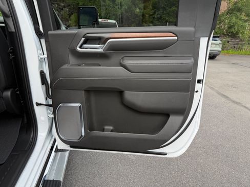New 2026 GMC Sierra 2500 Denali AWD/4WD image 21