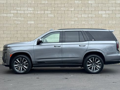 Certified 2021 Cadillac Escalade Sport Platinum w/ Heavy-Duty Trailer Package image 7