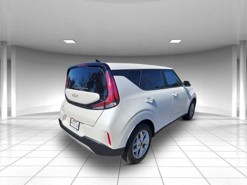New 2025 Kia Soul LX w/ LX Technology Package image 29