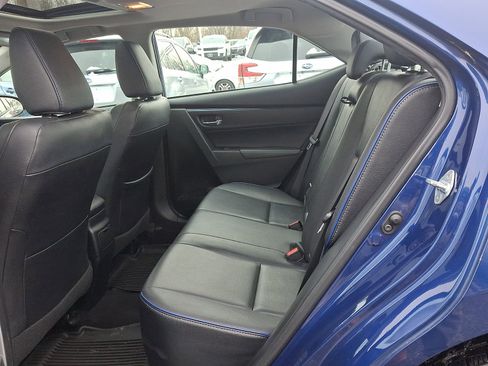 Used 2017 Toyota Corolla XSE image 10