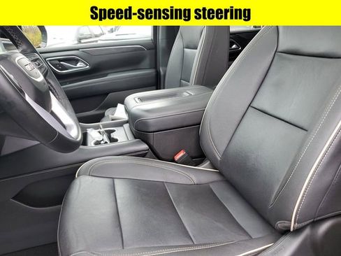 Used 2023 GMC Yukon SLT w/ SLT Premium Package image 22