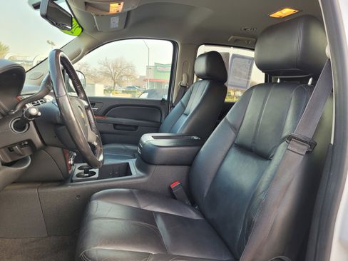 Used 2014 Chevrolet Tahoe LT w/ All-Star Edition image 10