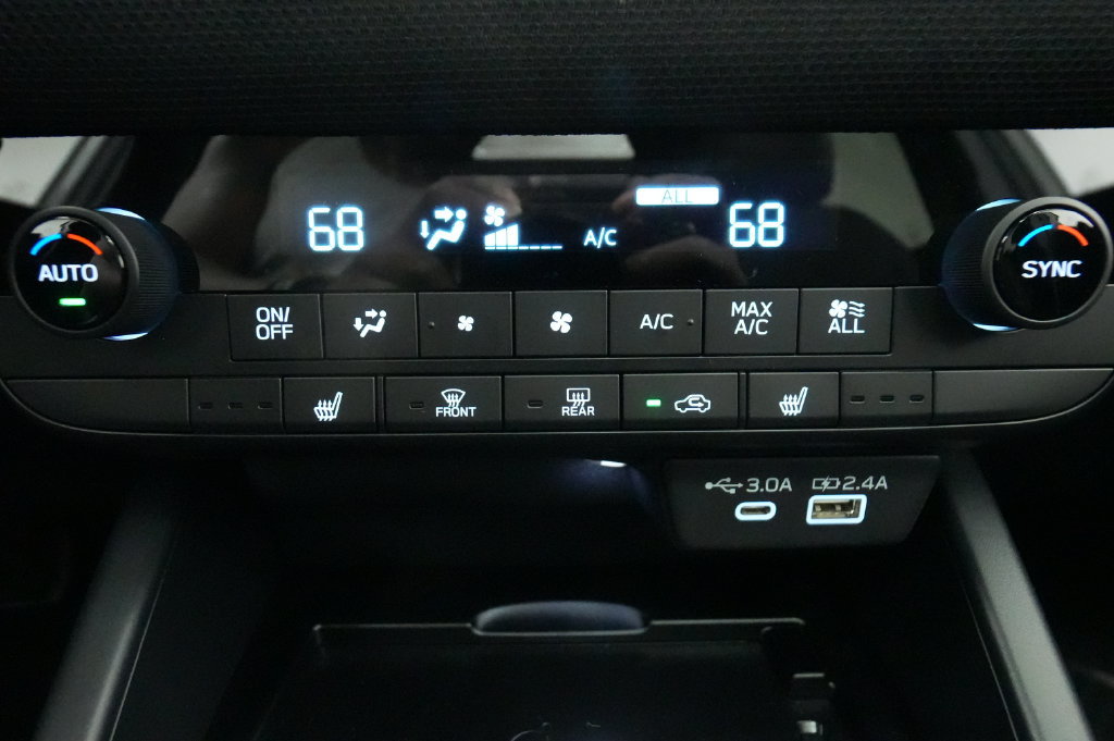 Used 2026 Subaru Outback Limited w/ Premium/Limited Package 2 AWD/4WD image 38