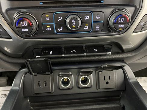 Used 2017 Chevrolet Silverado 1500 LT w/ All Star Edition AWD/4WD image 23