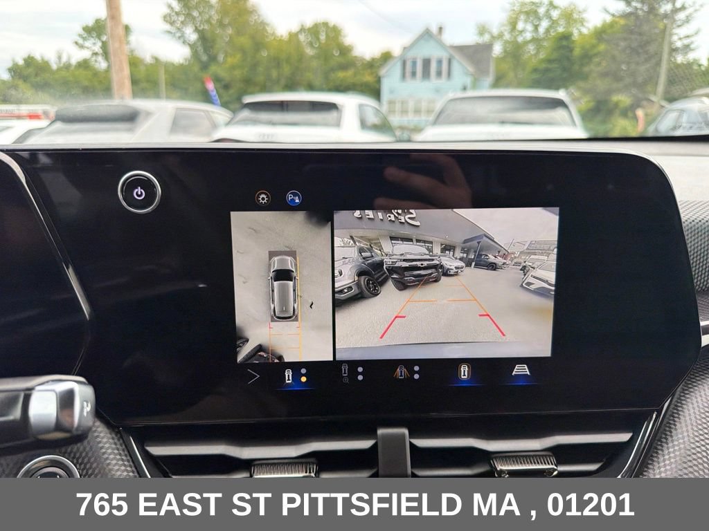 Used 2025 Chevrolet Equinox RS w/ Safety and Technology Package AWD/4WD image 23