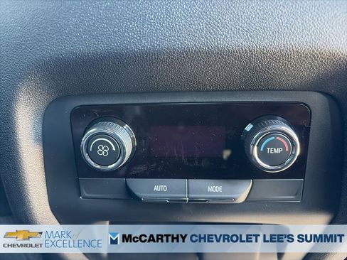 New 2026 Chevrolet Traverse Z71 w/ Enhanced Driving Package AWD/4WD image 35