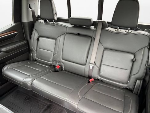 Used 2024 GMC Sierra 1500 Denali AWD/4WD image 22
