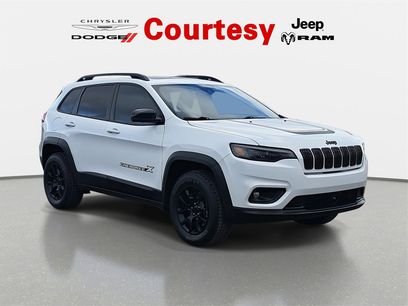 Certified 2022 Jeep Cherokee Latitude w/ Sun & Sound Group