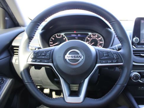 Used 2022 Nissan Altima 2.5 SR w/ Midnight Edition Package image 35