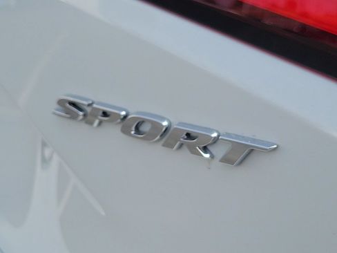 Certified 2024 Honda Civic Sport image 9