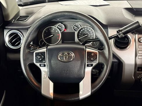 Used 2017 Toyota Tundra SR5 image 13