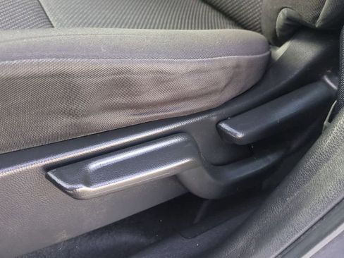 Used 2016 Honda HR-V LX image 15