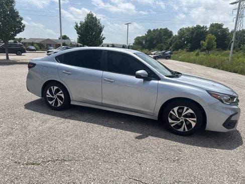 Certified 2025 Subaru Legacy Premium AWD/4WD image 5
