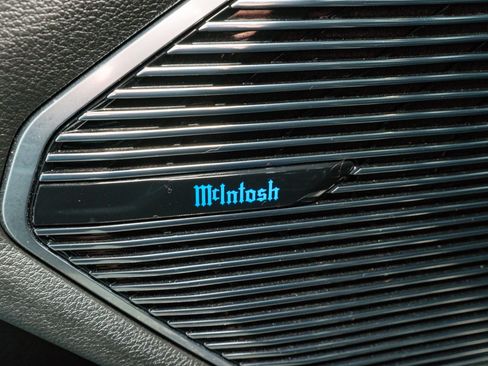 Used 2023 Jeep Grand Cherokee Overland w/ Advanced Protech Group III image 16