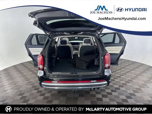 Used 2023 Hyundai Palisade Calligraphy image 15