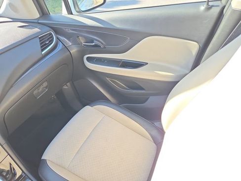 Used 2019 Buick Encore Preferred w/ Safety Package image 13