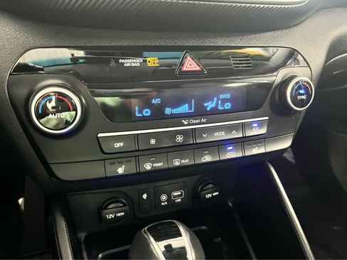 Used 2020 Hyundai Tucson Sport AWD/4WD image 33