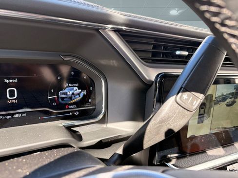 Used 2024 GMC Sierra 2500 Denali w/ Denali Reserve Package image 20