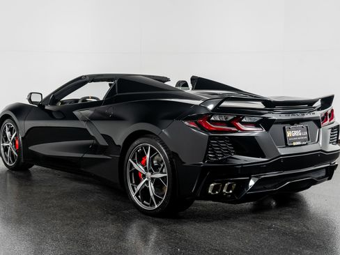 Used 2021 Chevrolet Corvette Stingray Preferred Conv w/ 2LT image 15