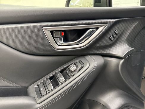 Used 2023 Subaru Forester Touring image 12