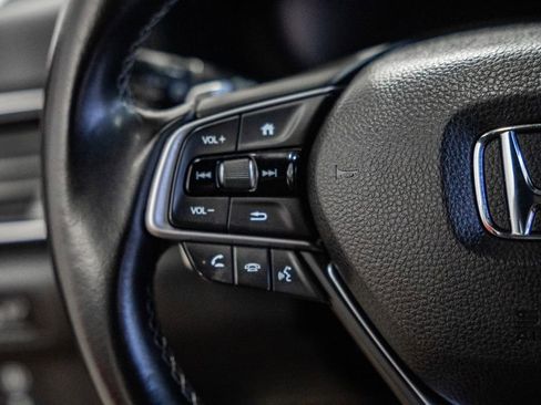Used 2018 Honda Accord Sport image 27