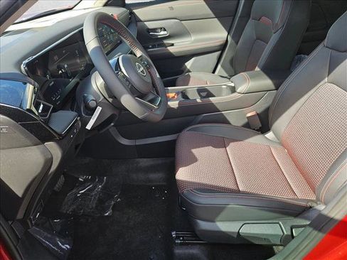 New 2026 Nissan Kicks SR image 11