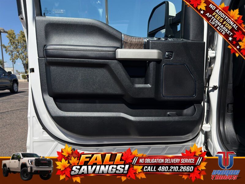 Used 2019 Ford F350 Lariat w/ Lariat Ultimate Package AWD/4WD image 16