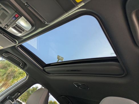 Certified 2025 Subaru Crosstrek 2.5i Sport image 22