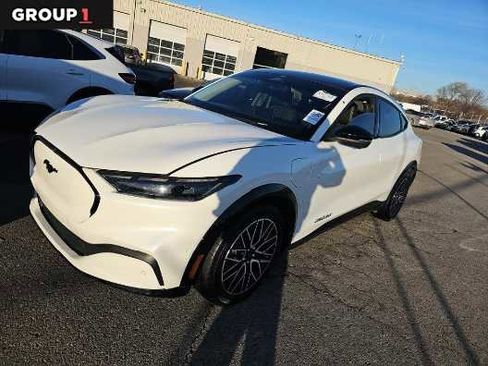 Used 2024 Ford Mustang Mach-E Premium image 1