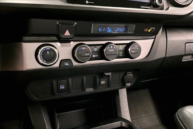 Used 2023 Toyota Tacoma SR AWD/4WD image 30