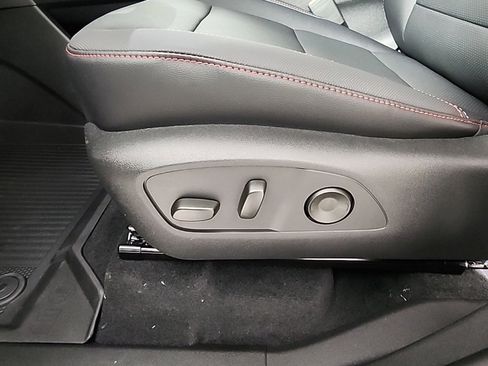 New 2026 Chevrolet Traverse Z71 w/ Enhanced Driving Package image 24