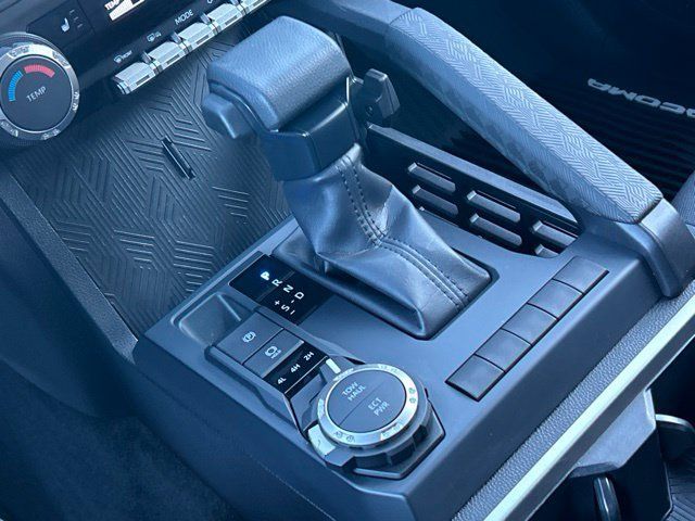 Used 2025 Toyota Tacoma SR5 AWD/4WD image 51