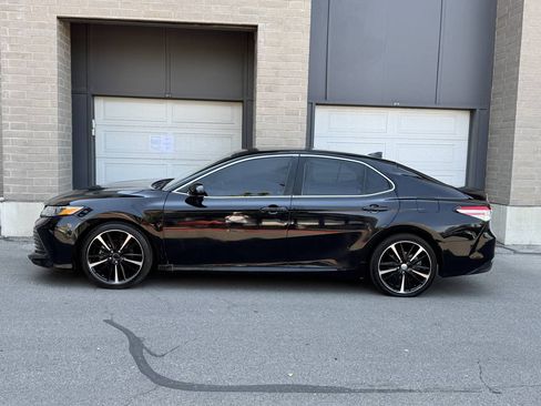 Used 2020 Toyota Camry LE FWD image 2