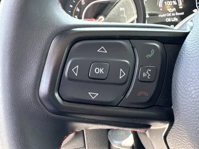 Used 2025 Jeep Wrangler Unlimited Rubicon AWD/4WD image 31
