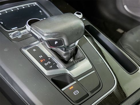 Used 2018 Audi Q5 2.0T Premium Plus w/ Premium Plus Package image 22