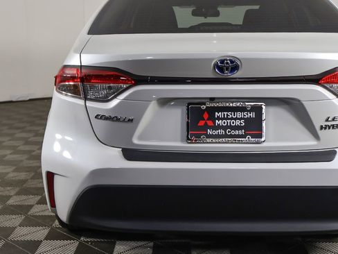 Used 2024 Toyota Corolla LE image 12